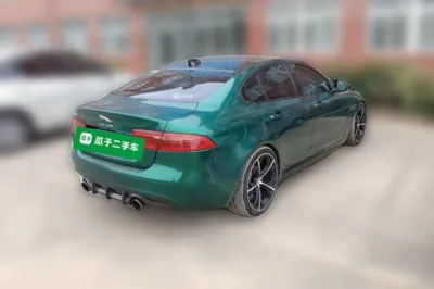 Jaguar XE