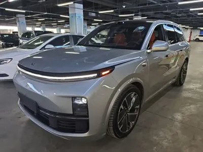 Li Auto Li L8