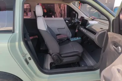 CHANGAN NEVO Lumin