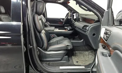 Lincoln Navigator