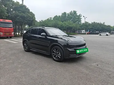 Lynk & Co 01