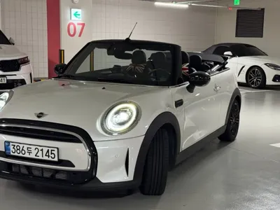 MINI Cooper Convertible