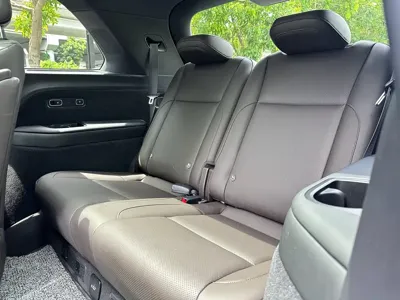 Li Auto Li L8