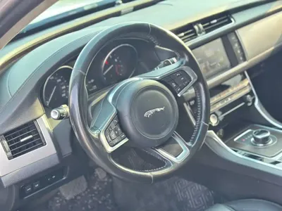 Jaguar XFL