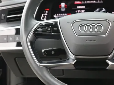 Audi A7L