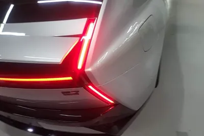 Xpeng P7