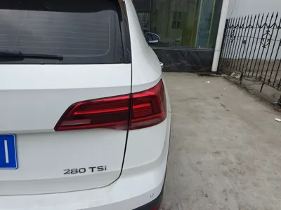 Volkswagen Tharu