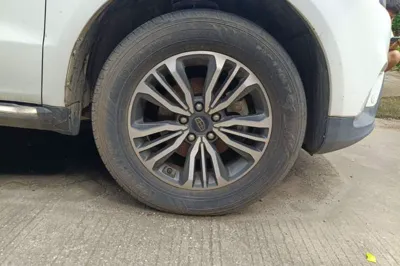 Geely Auto Vision X6