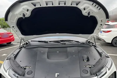 Nio EC6