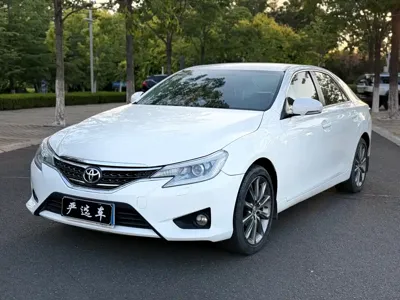 Toyota Reiz