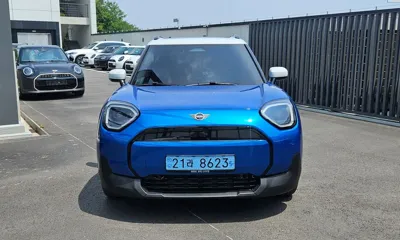 MINI Aceman