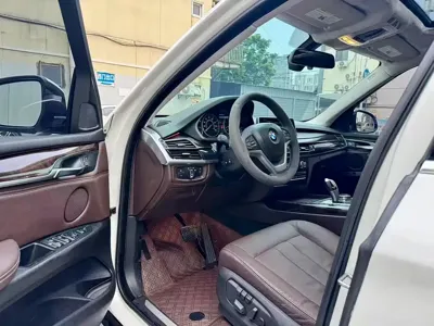 BMW X5 (Import)