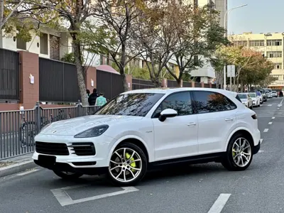 Porsche Cayenne Hybrid