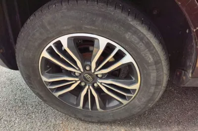 Geely Auto Vision X6