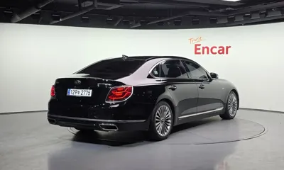 Kia K9