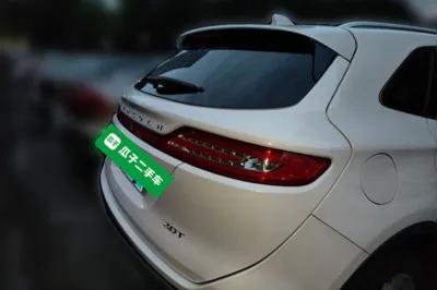 Lincoln MKC