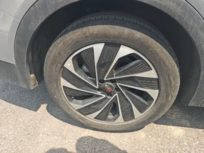 Hongqi HS7 PHEV