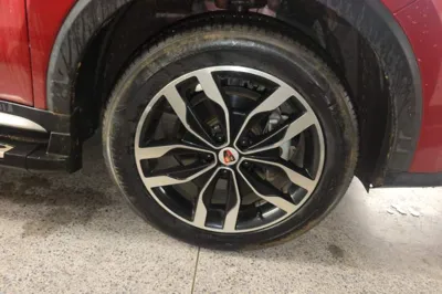 Roewe RX5