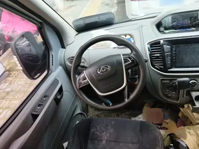 Maxus V80