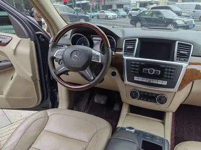Mercedes-Benz M-Class