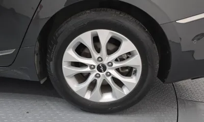 Kia K8