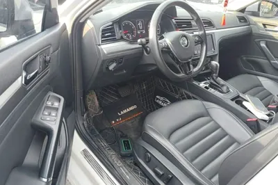 Volkswagen Lamando