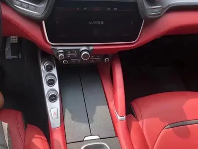 Ferrari GTC4Lusso