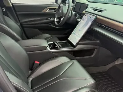 Xpeng P5