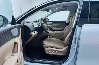 Leapmotor C11