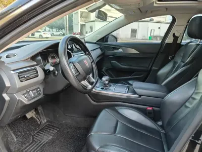 Hongqi Hongqi H5