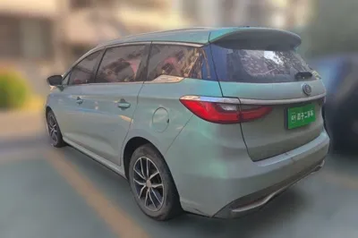 BYD Song Max