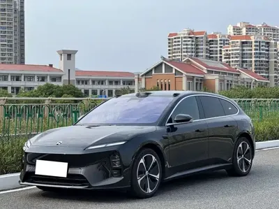 Nio ET5T