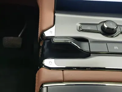 Nio EC6