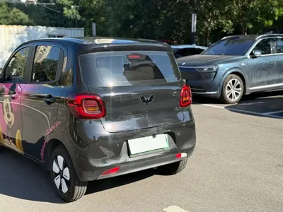 Wuling MINIEV