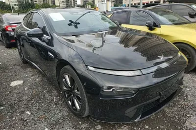 Xpeng P7