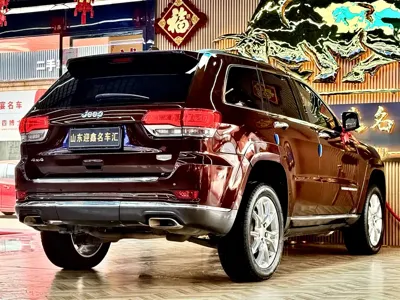 Jeep Grand Cherokee (Import)
