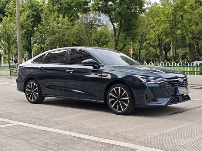 Chery Arrizo 8