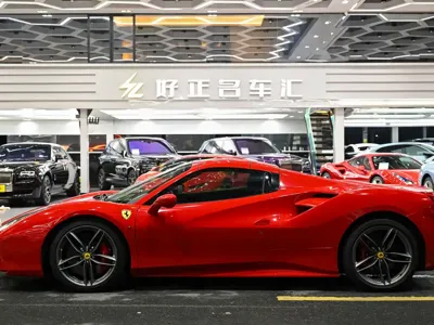 Ferrari 488