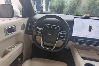 Li Auto L9