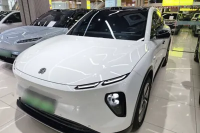 Nio EC6