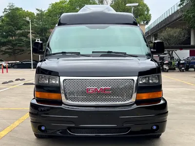GMC Savana