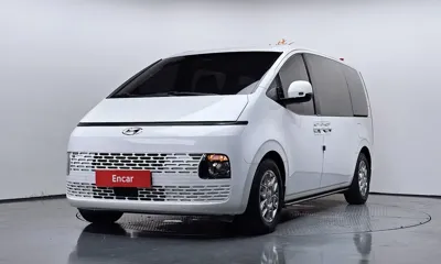 Hyundai Staria