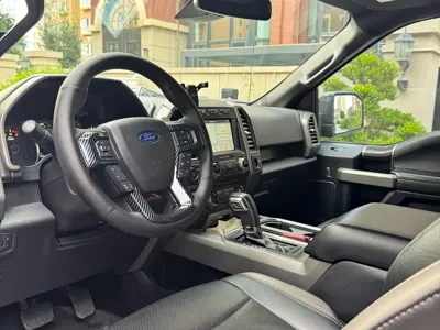 Ford F-150 Raptor