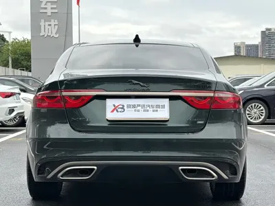 Jaguar XFL