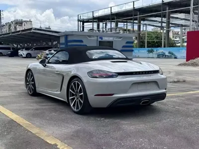Porsche 718