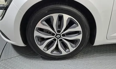 Renault-KoreaSamsung SM6