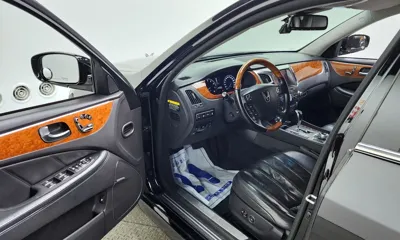 Hyundai Equus