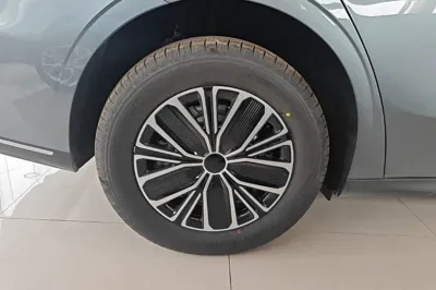 Geely Galaxy Galaxy Stellar 6