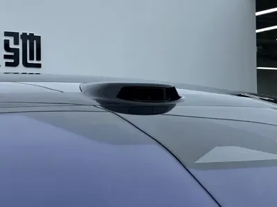 Li Auto Li MEGA