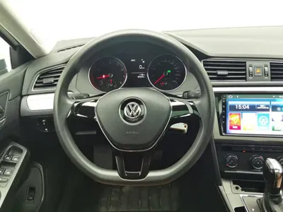 Volkswagen Lamando